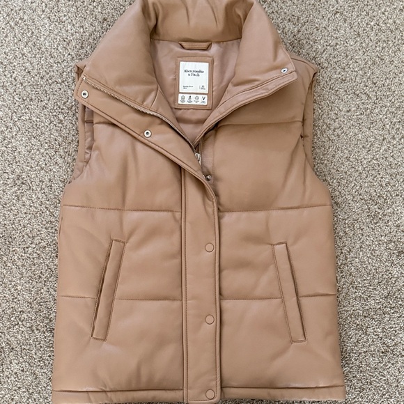 Abercrombie & Fitch Jackets & Blazers - Abercrombie vegan leather vest